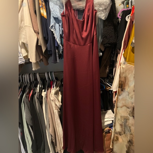 David’s Bridal Dress - Picture 4 of 5